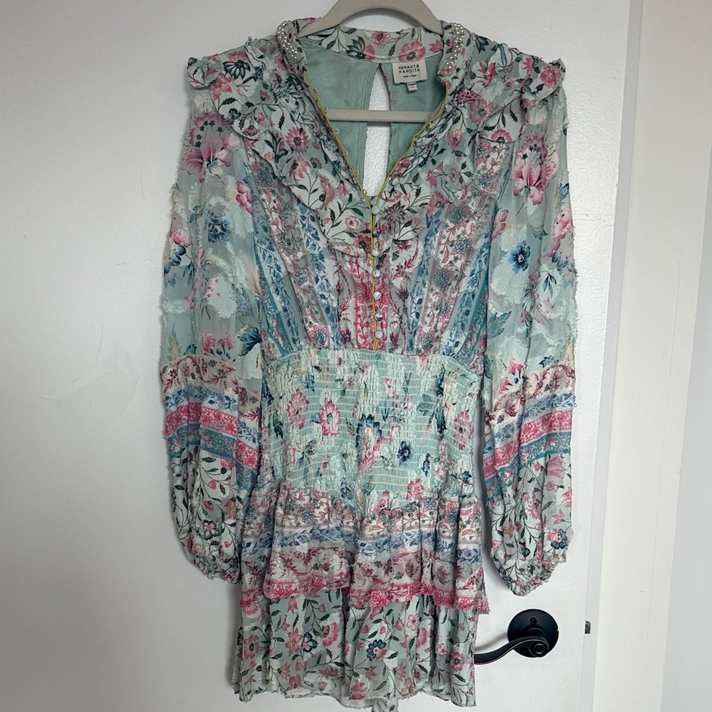 Hemant and Nandita dress XS